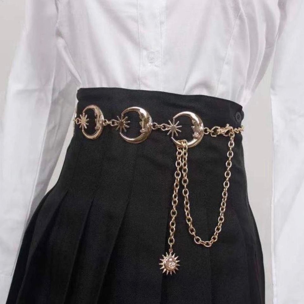 NWT gold or silver moon crescent chain link belt - Picture 3 of 3